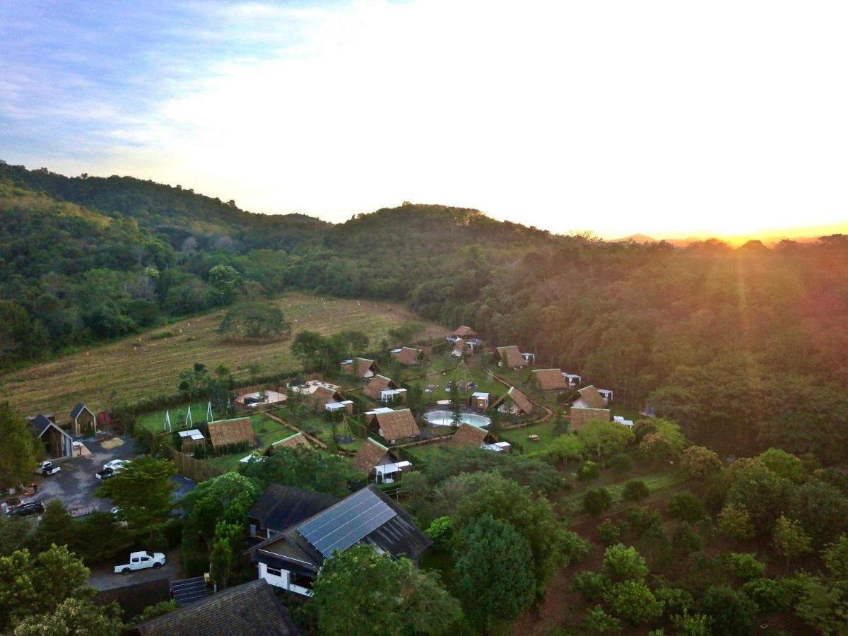 Yellowstone Camps Resort Khao Yai Pak Chong المظهر الخارجي الصورة